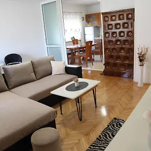 3* Гостевой дом Apartments Kresan