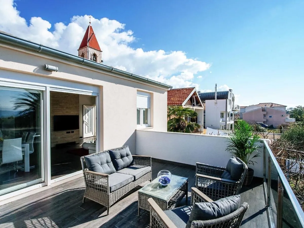 Luxurious Apartment In Zadar With Garden Chorvatsko