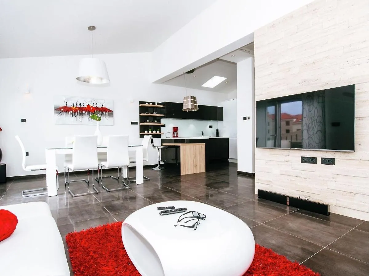 Luxurious Apartment In Zadar With Garden 0*,  Chorvatsko